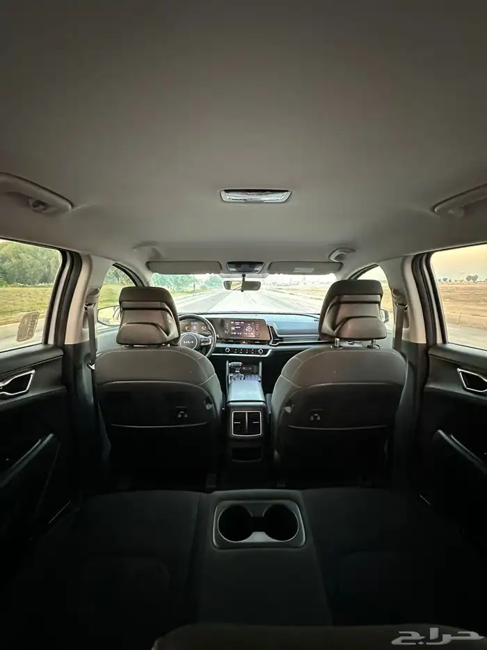 كيا سبورتاج نص فل موديل 2023 ممشى قليل 32