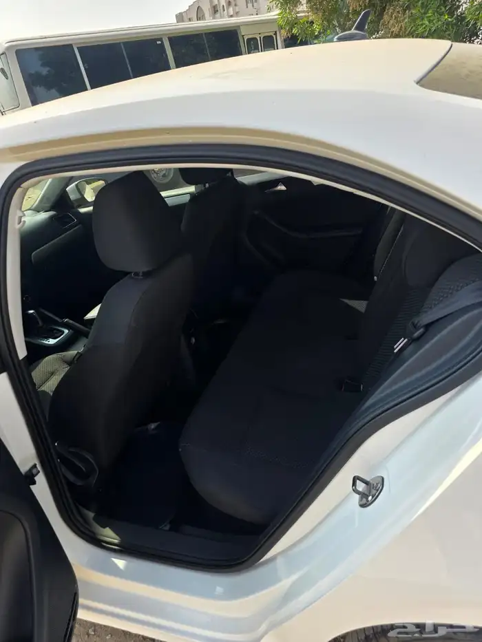 فولكس واجن جيتا 2014  عداد قليل 4