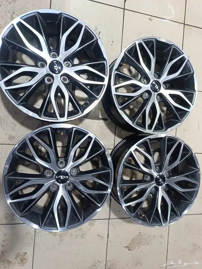 جنوط K5 اصليه مقاس 17 اخت الجديد 1