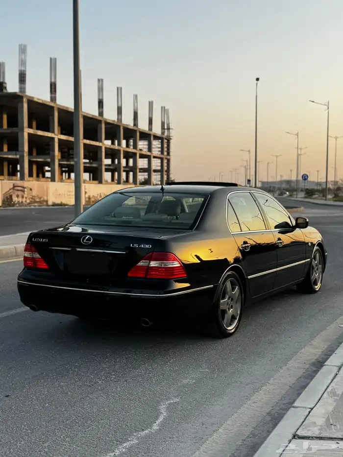 لكزس 430LS 2004 3