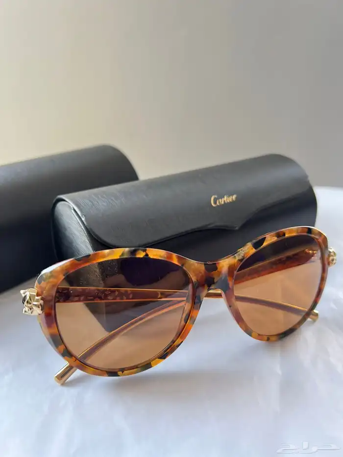 نظارة البانثر من كارتييه اصلية وشبه جديدة مع مرفقات 5