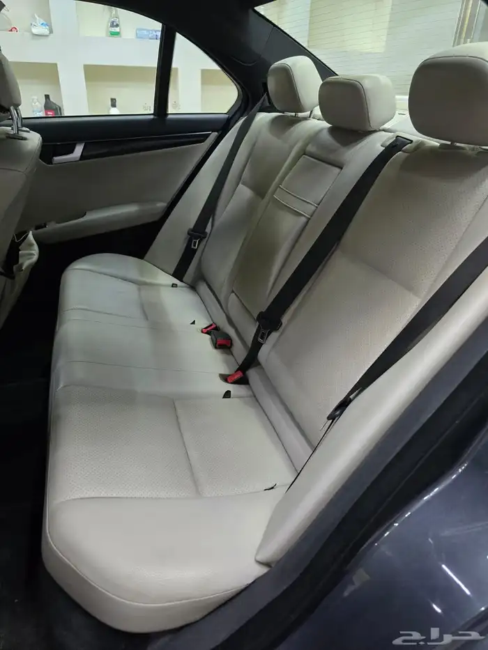 مرسيدس c300 2014 10