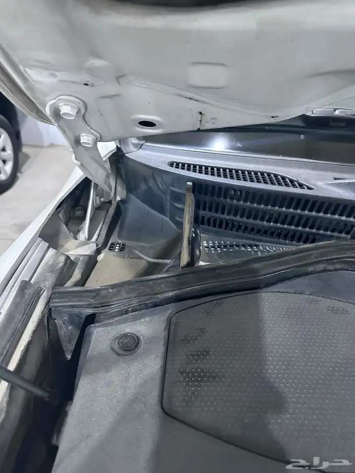 للبيع جيب لكزس موديل 2011 بودي بلد الصدامات مرشوشه فقط 9