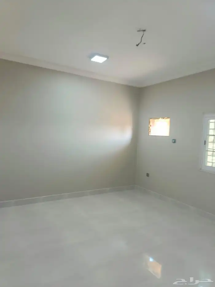 شقة جديدة 3 غرفزوصالة 2 حمام 3