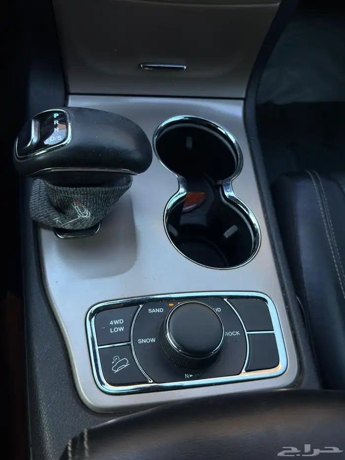 جراند شيروكي 2015 ليمتد 12