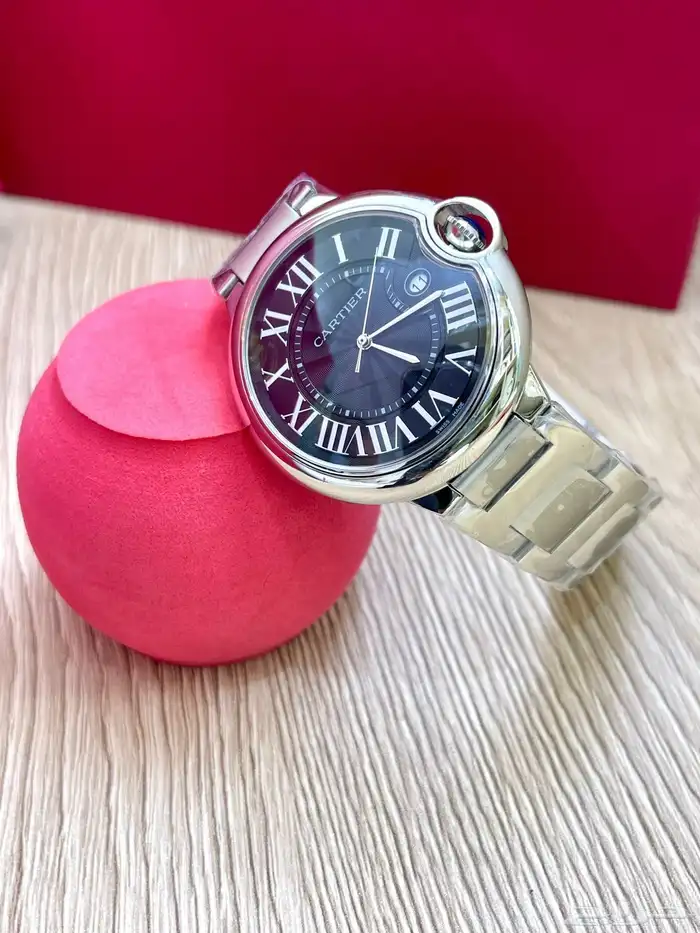 أقمشة شتوية واكسسورات رجالية ماركات عالمية فاخرة 37