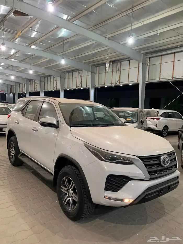 تويوتا فورتشنر -2025 - ديزل - كاش تمويل 13