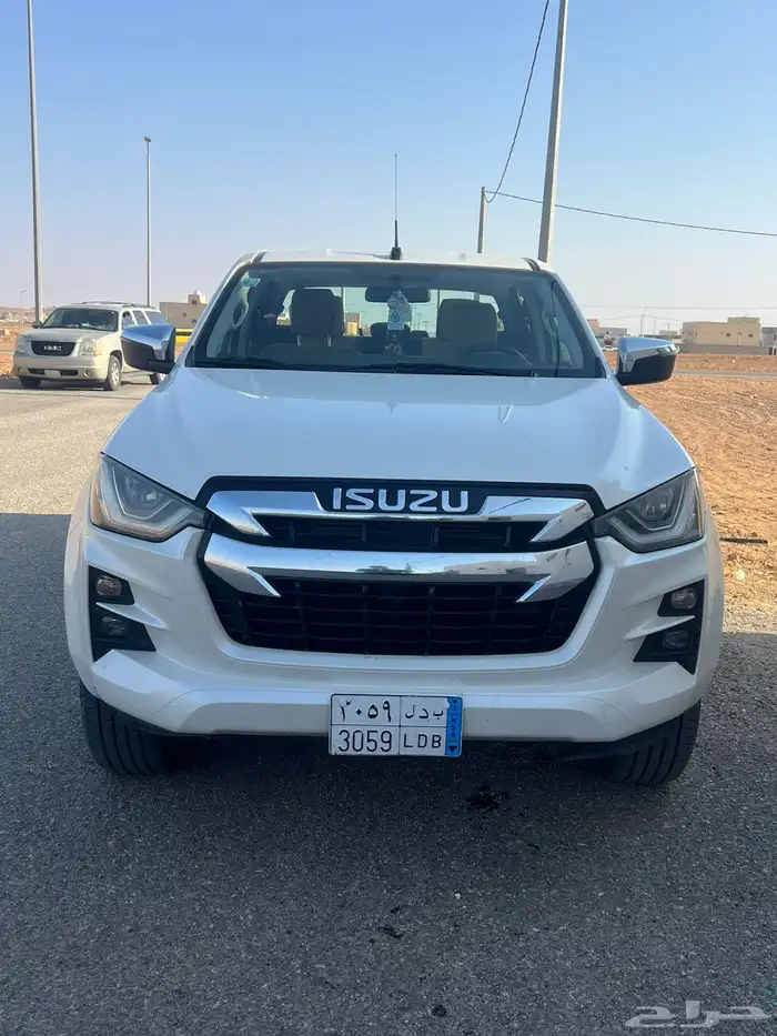 ايسوزو ديماكس 2022 8