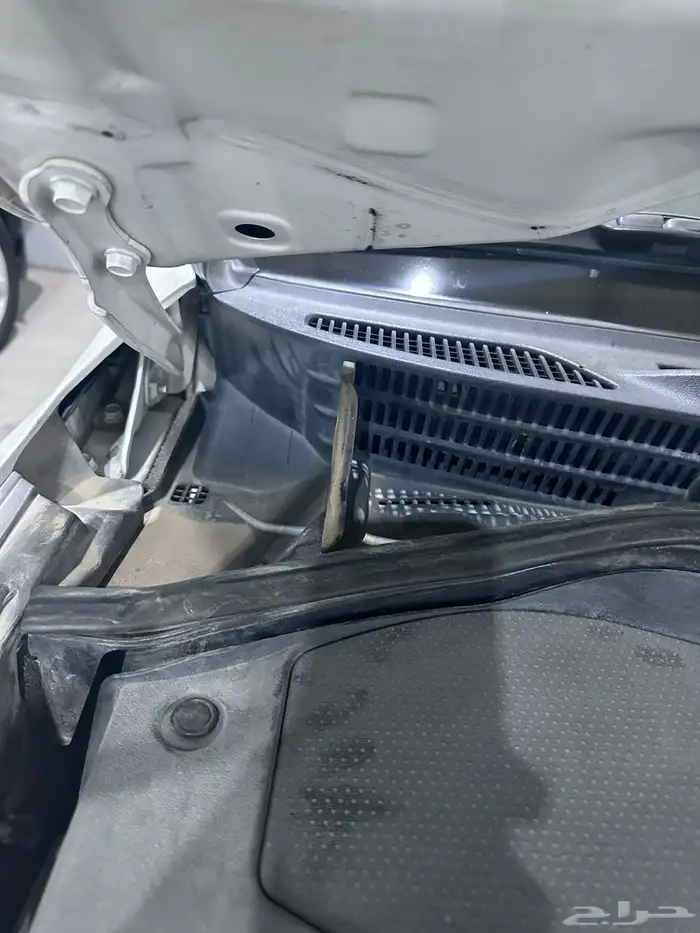 للبيع جيب لكزس موديل 2011 بودي بلد الصدامات مرشوشه فقط 11