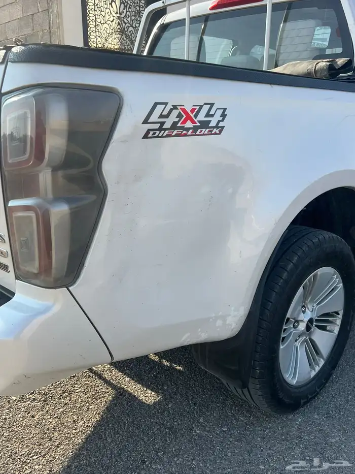 ايسوزو ديماكس 2022 6