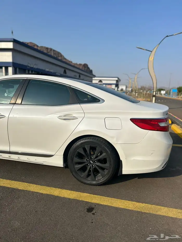 ازيرا 2013 فل كامل اعلى فئه. 6v 4