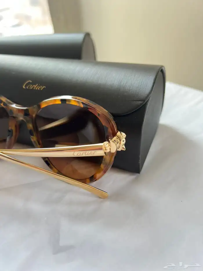 نظارة البانثر من كارتييه اصلية وشبه جديدة مع مرفقات 2