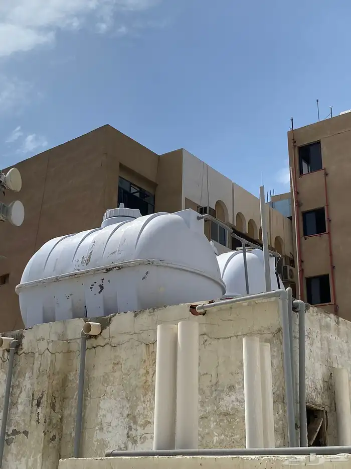 ملحم خزانات فيبر بلاستيك 0