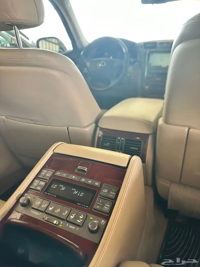 للبيع لكزز 460L فل كامل LS سعودي وكاله 27