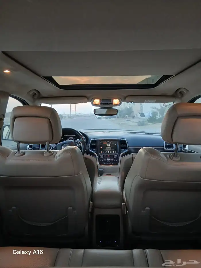 جيب شروكي لمتد 2017 8