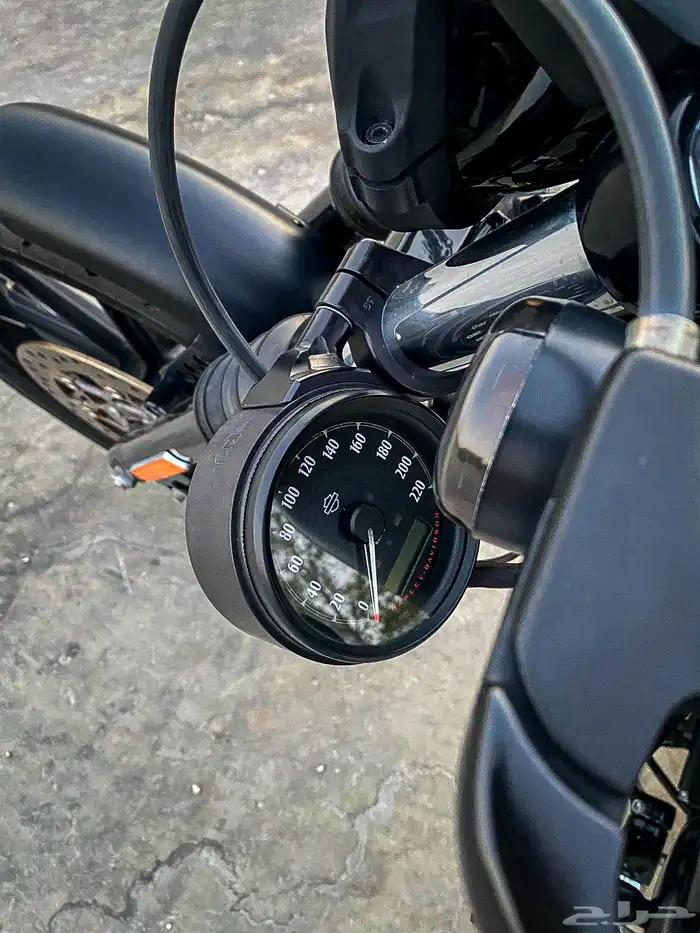 للبيع سبوستر ايرون 883 Iron sposrtster 5