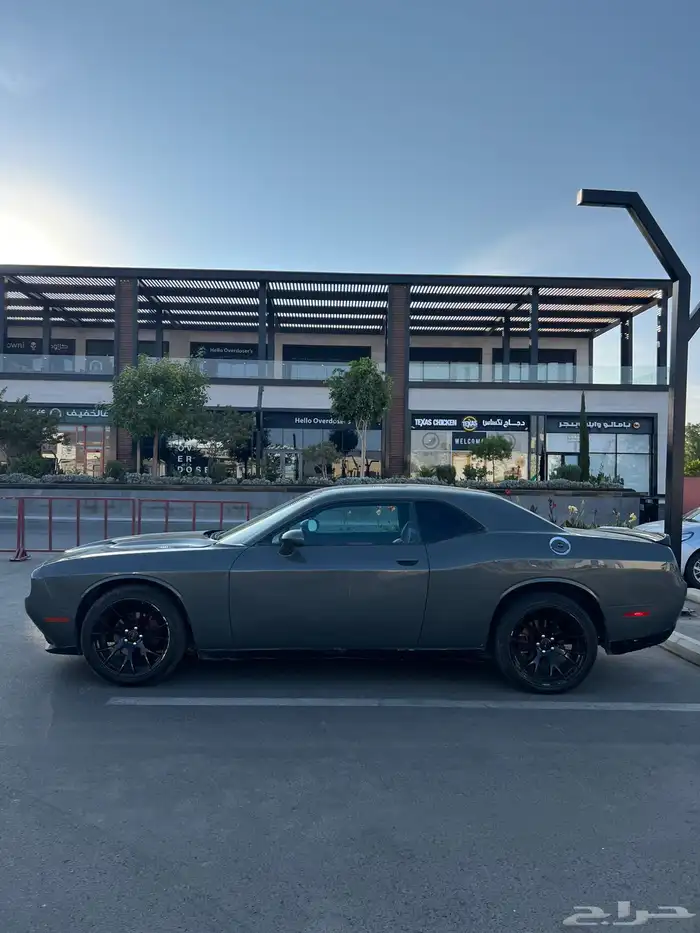 دودج تشالنجر 2015 6سلندر للبيع 2