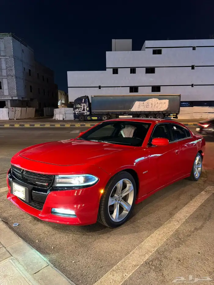 تشارجر 2015 RT فل هاوس نظيف جدا 0