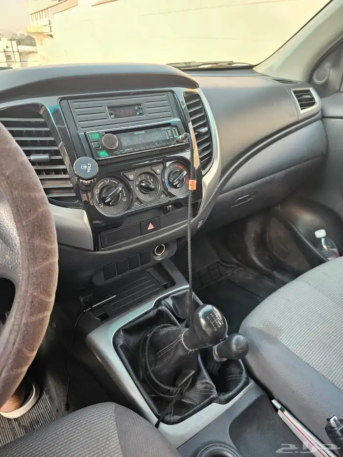 ميتسوبيشي نظيفة جدا  على الشرط مكينة وقير ودبل وشاصيه وارباك 0