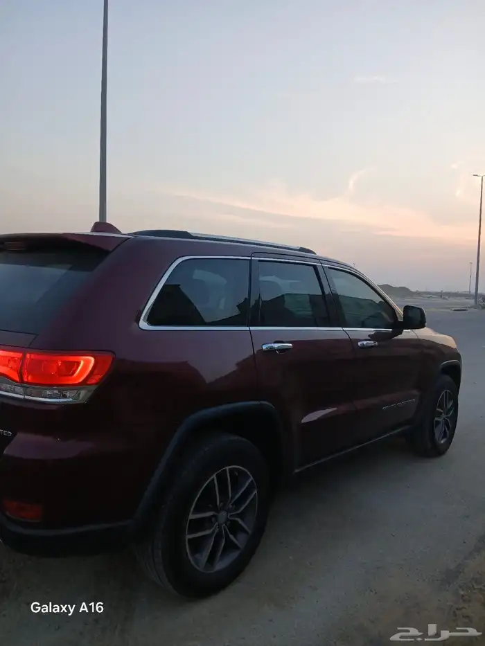 جيب شروكي لمتد 2017 4