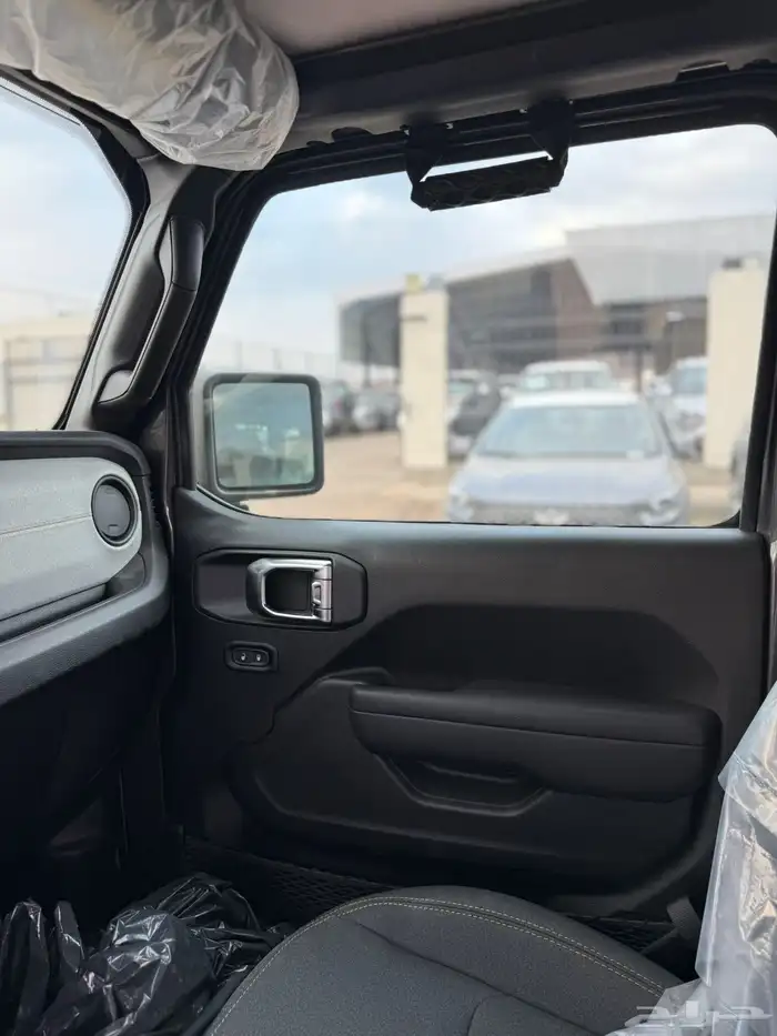 جيب رانجلر عررض خاص 17