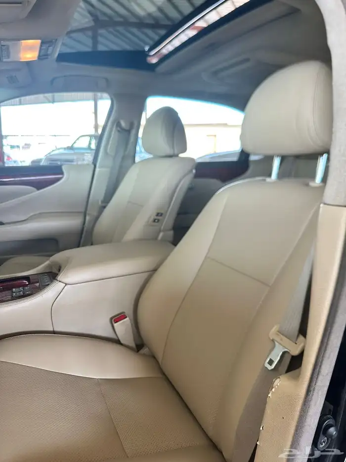 للبيع لكزز 460L فل كامل LS سعودي وكاله 20