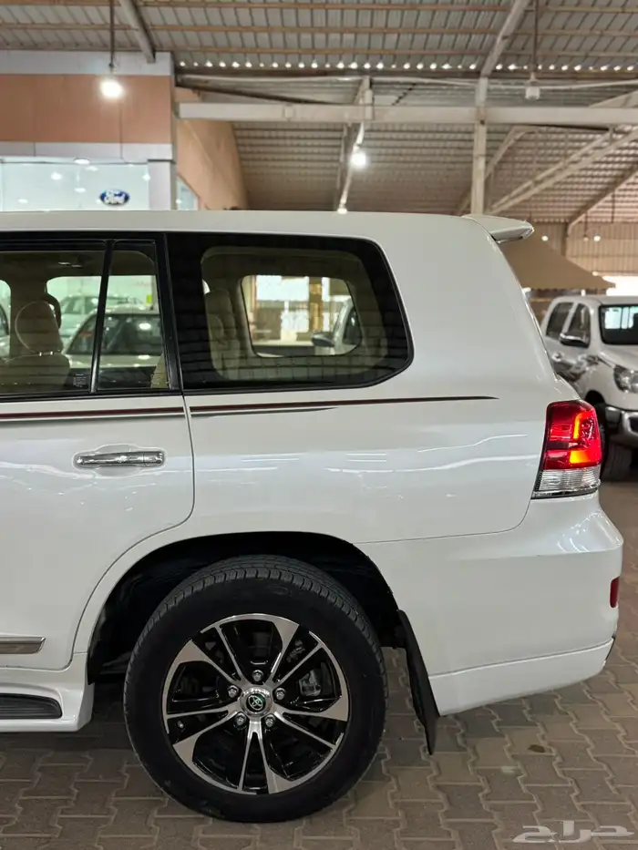 جي اكس ار 2017 16