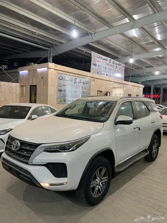 تويوتا فورتشنر -2025 - ديزل - كاش تمويل 14