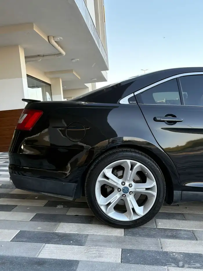 فورد تورس شو SHO توين تيربو 9