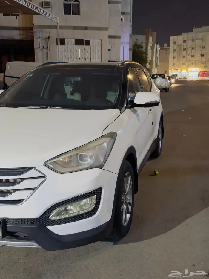 هونداي سنتافي للبيع السياره نظيفه نص فل 14