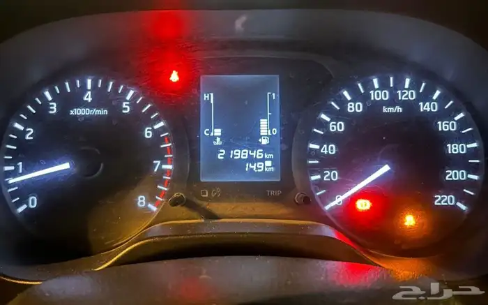 للبيع نيسان ونيت نافارا موديل 2016 8