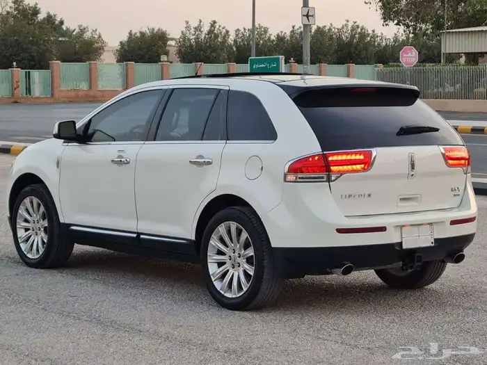 فورد لنكون فل كامل 5