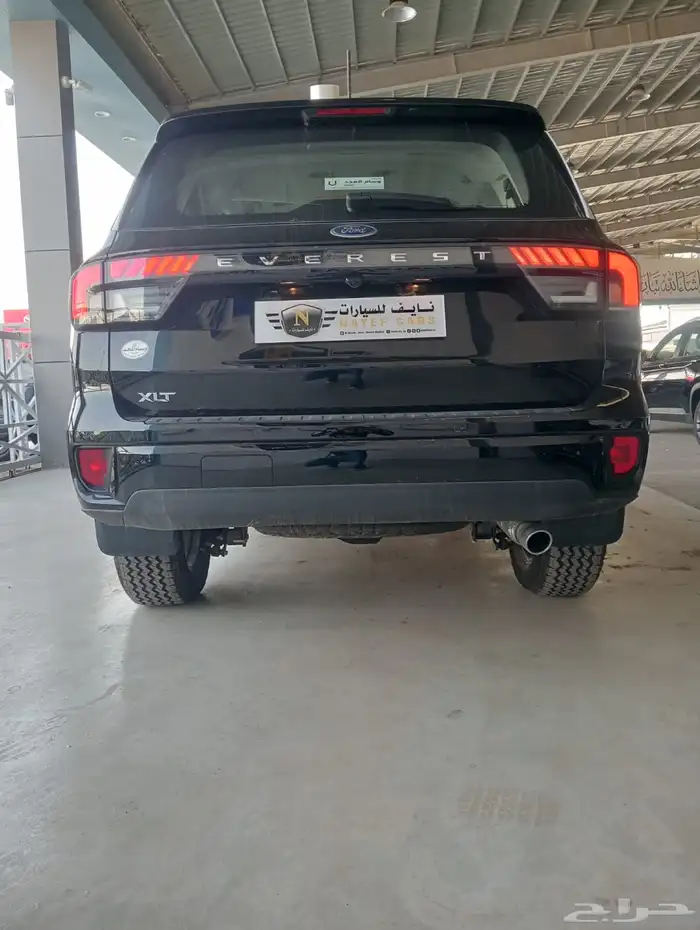 فورد إيفريست XLT دبل بنزين 2025 اسود الناغي 12
