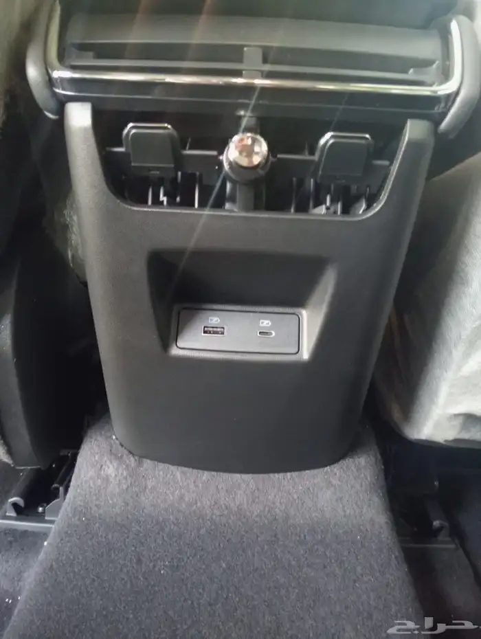 فورد توريس تريند 2026 7