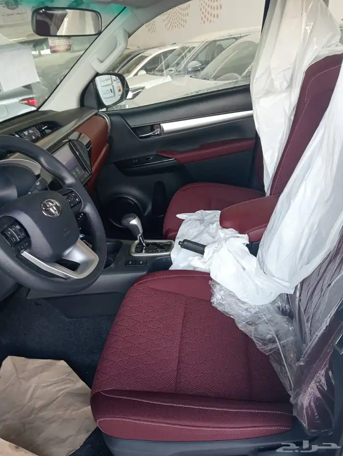 هايلوكس غمارتين 4 4 S-GLX أوتوماتيك بنزين 2025 6