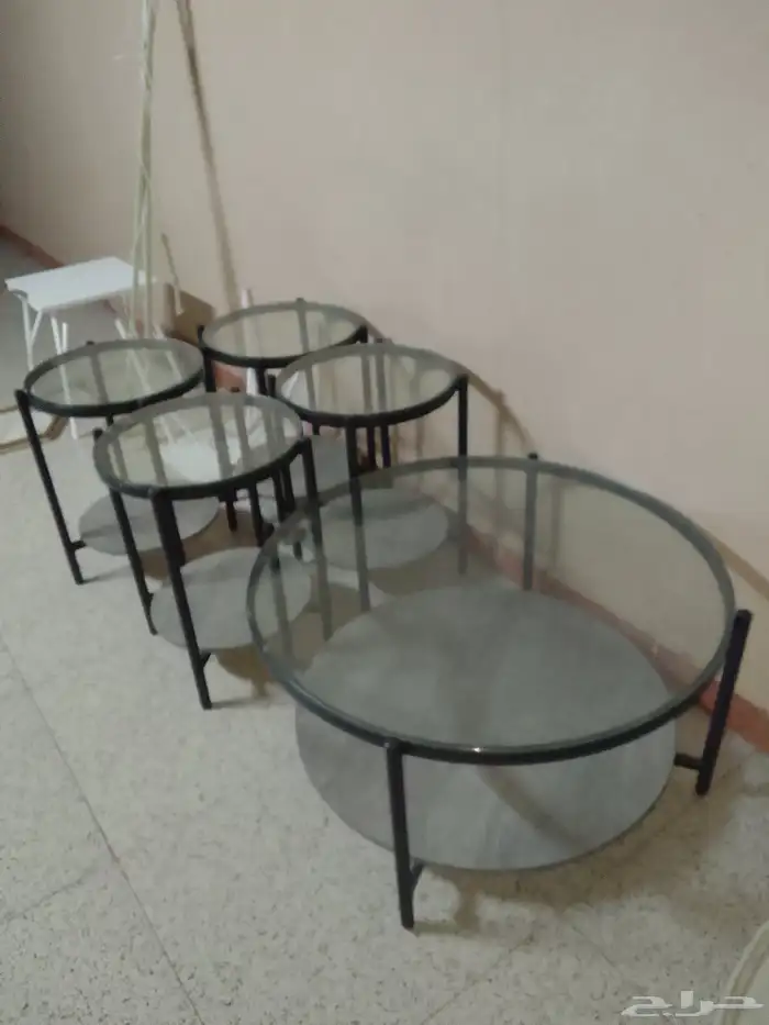 للبيع طاولة زجاجية بقيمة 150ريال 1