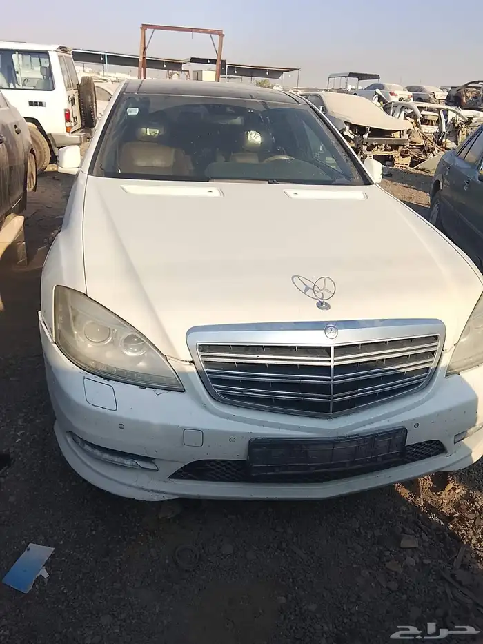 مرسدس بنوراماء موديل 2011 6