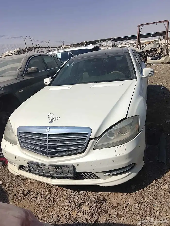 مرسدس بنوراماء موديل 2011 0