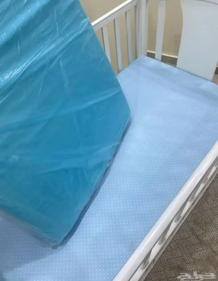 سرير اطفال 3