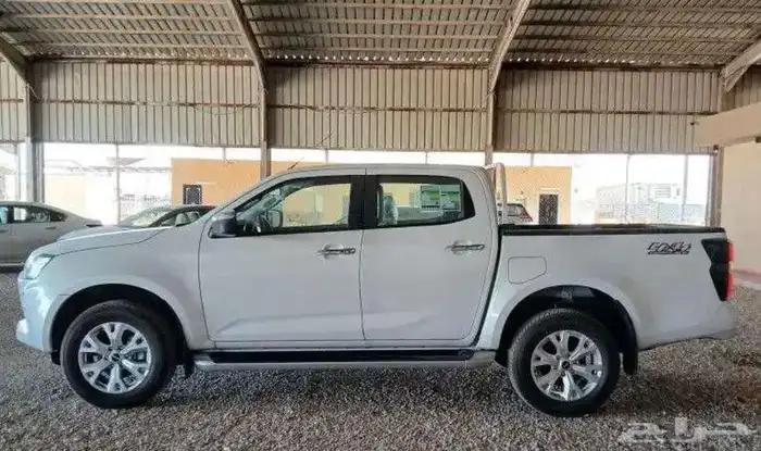 ايسوزو غمارتين LS دبل فل كامل 2025 (مبيعات الكاش والتقسيط) 6