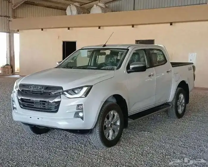 ايسوزو غمارتين LS دبل فل كامل 2025 (مبيعات الكاش والتقسيط) 1