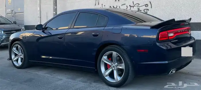 دوج تشارجر 2013 5