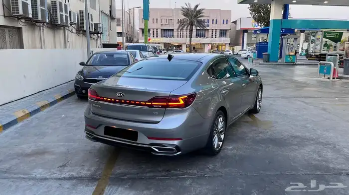 كيا كدنزا 2021 3