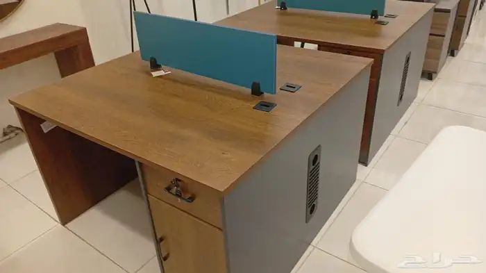 بارتيشن ثنائي و رباعي مودرن - أثاث المكتبي في جدة 3