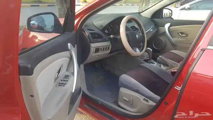 Renault Fluence 2012 5