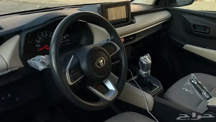 يارس 2023 العداد 125 الف كلم يوجد اقساط 4