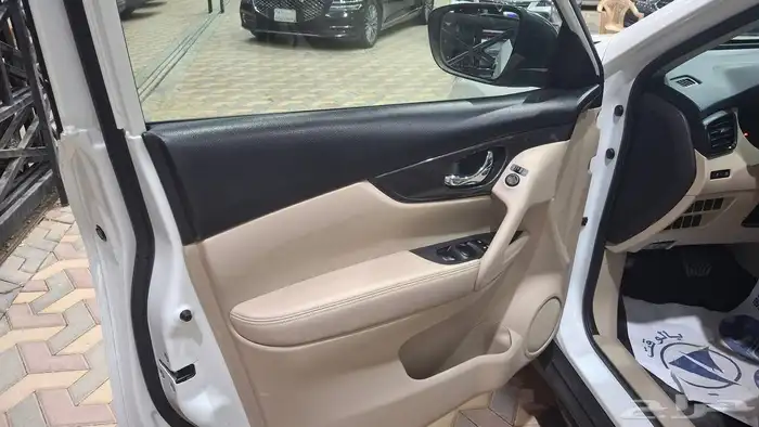 نيسان اكس تريل 2022 SL مستعملة مفحوصة مضمونة مصينة 4