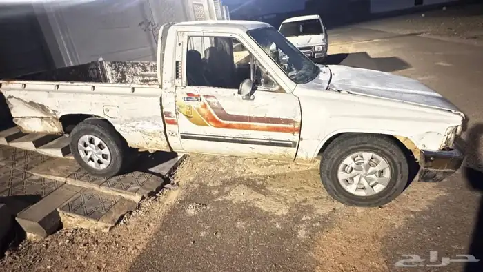 هايلوكس 87 بدون اوراق الموقع وادي الفرع 2