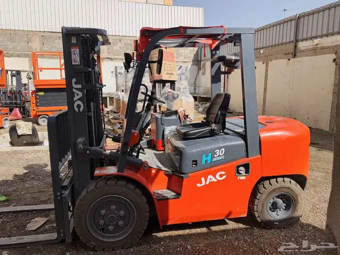 رافعة شوكية للبيع 3طن والايجار كل الانواع 0