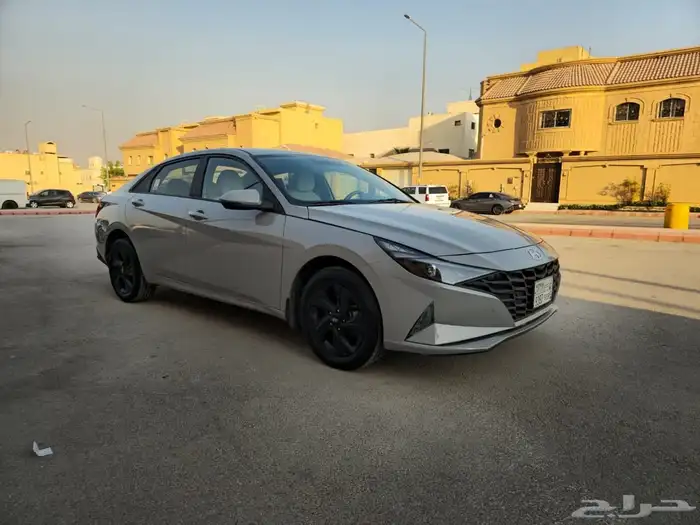 هونداي النترا موديل 2023 نص فل عداد 100 3